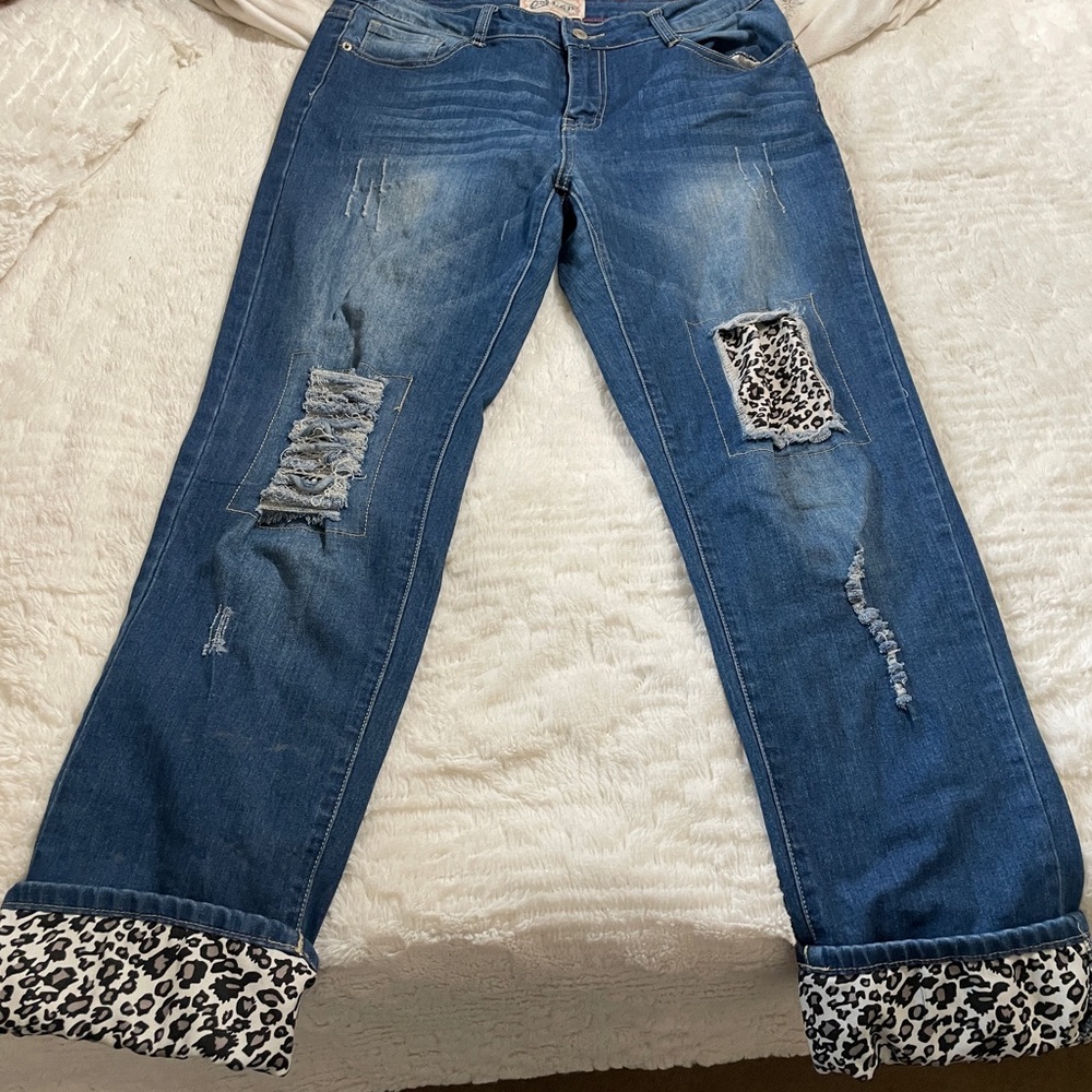 L&B Printed Patched Jeans